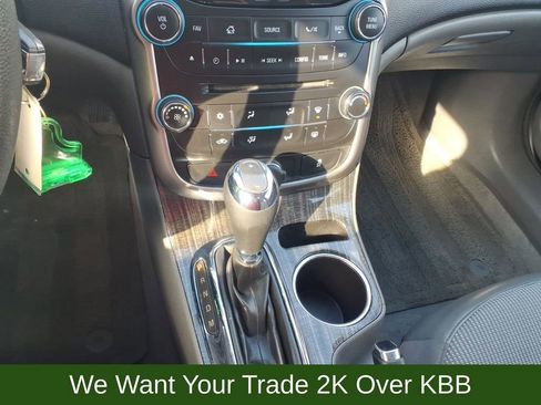 Used 2014 Chevrolet Malibu LT image 18