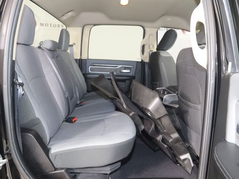 Used 2020 RAM 2500 Big Horn w/ Level 1 Equipment Group AWD/4WD image 12
