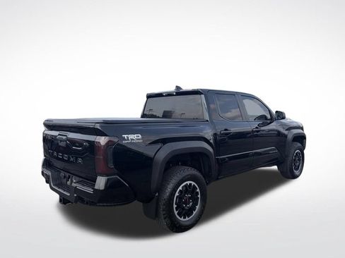 Used 2024 Toyota Tacoma TRD Off-Road AWD/4WD image 6