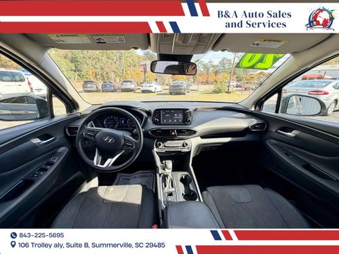 Used 2020 Hyundai Santa Fe SE w/ Cargo Package image 8