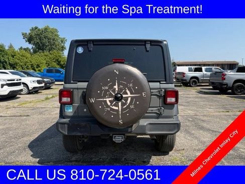 Used 2019 Jeep Wrangler Unlimited Sport S AWD/4WD image 2
