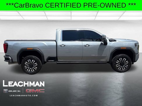 Certified 2025 GMC Sierra 2500 Denali Ultimate w/ Max Trailering Package AWD/4WD image 2