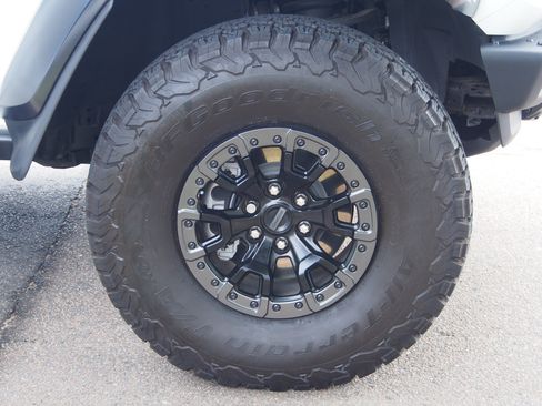Used 2024 Ford Bronco Raptor AWD/4WD image 9