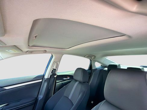 Used 2017 Honda Civic EX-T image 25