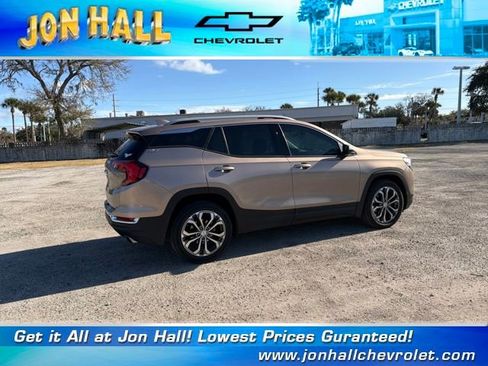 Used 2018 GMC Terrain SLT w/ Preferred Package image 13