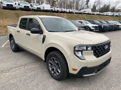 New 2025 Ford Maverick XLT w/ XLT Luxury Package