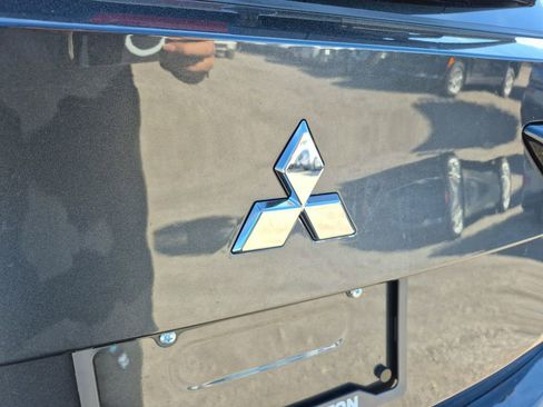 New 2026 Mitsubishi Outlander SE image 12