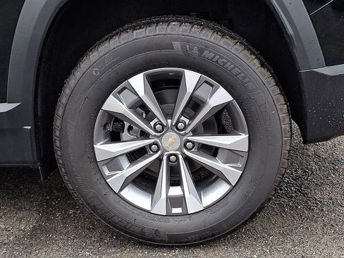 Used 2026 Chevrolet Equinox LT w/ Convenience Package II image 30