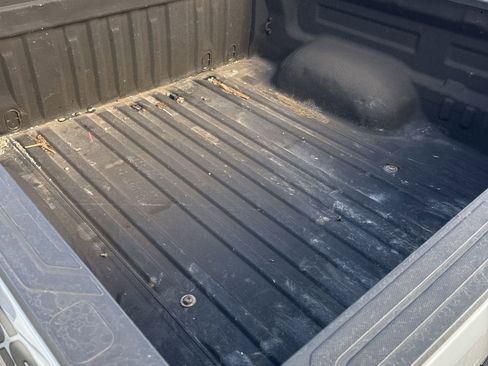 Used 2018 Toyota Tundra SR5 image 6