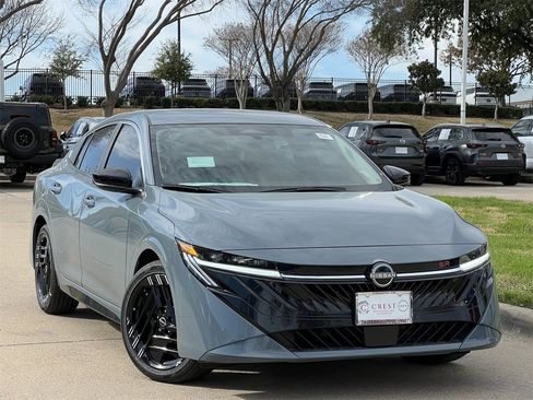 New 2026 Nissan Sentra SR image 2