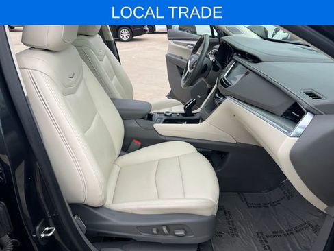 Used 2023 Cadillac XT5 Premium Luxury AWD/4WD image 16