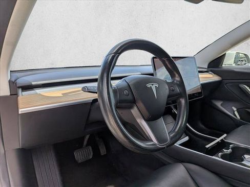 Used 2019 Tesla Model 3 Long Range AWD/4WD image 7