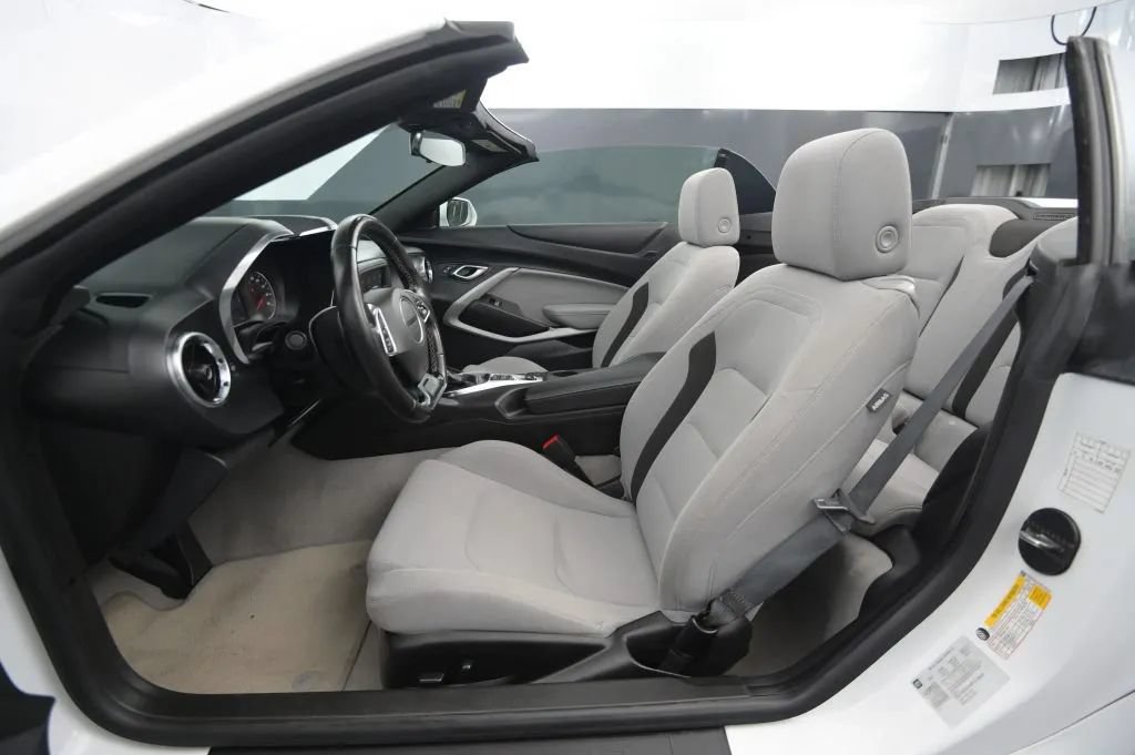Used 2023 Chevrolet Camaro LT RWD image 37