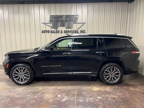 Used 2021 Jeep Grand Cherokee L Summit image 3
