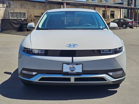 Used 2024 Hyundai Ioniq 5 SEL RWD image 2