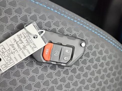 Used 2024 Jeep Wrangler Unlimited Rubicon 4xe w/ Convenience Group image 41