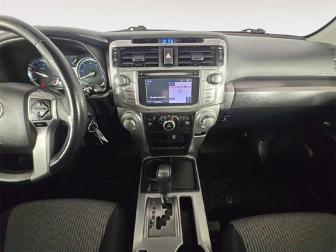 Used 2016 Toyota 4Runner SR5 image 11
