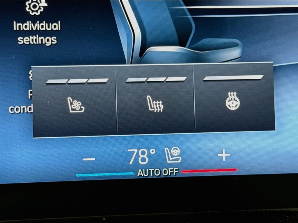 Used 2026 BMW X5 xDrive40i w/ M Sport Package AWD/4WD image 21