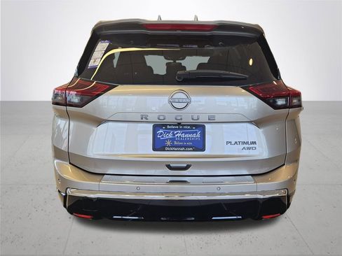 New 2026 Nissan Rogue Platinum w/ Tech Package image 8