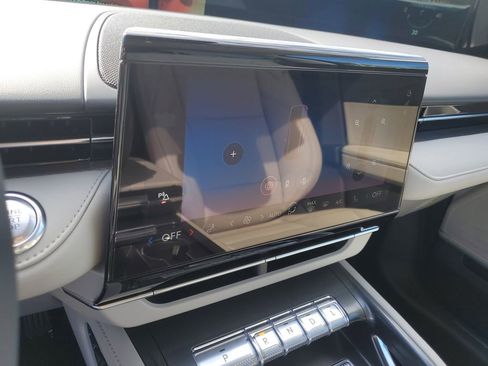 New 2026 Lincoln Nautilus Premier image 29