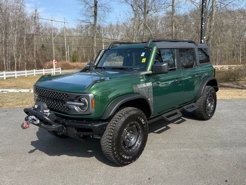 Certified 2024 Ford Bronco Everglades AWD/4WD image 2