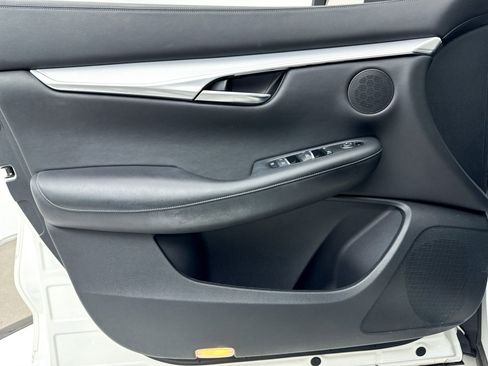 Used 2021 INFINITI QX50 Luxe w/ Appearance Package image 33