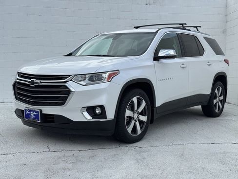 Used 2018 Chevrolet Traverse LT w/ LPO, Cargo Package image 10