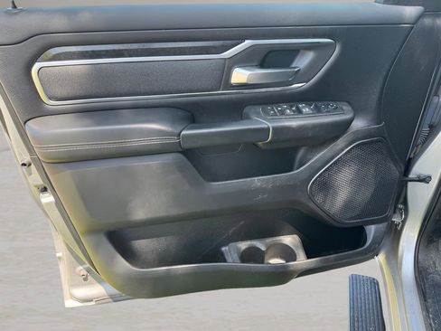 Used 2019 RAM 1500 Big Horn AWD/4WD image 15