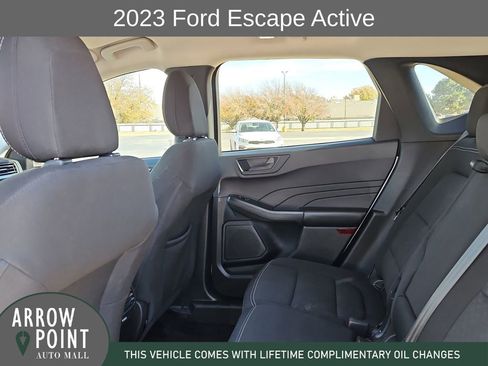 Used 2023 Ford Escape Active w/ Tech Pack #1 image 18