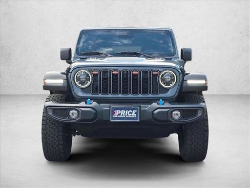 Used 2024 Jeep Wrangler Unlimited Rubicon 4xe w/ Technology Group AWD/4WD image 2
