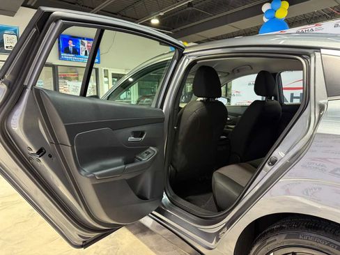 Used 2026 Nissan Sentra SR w/ Floor Mat Package FWD image 38