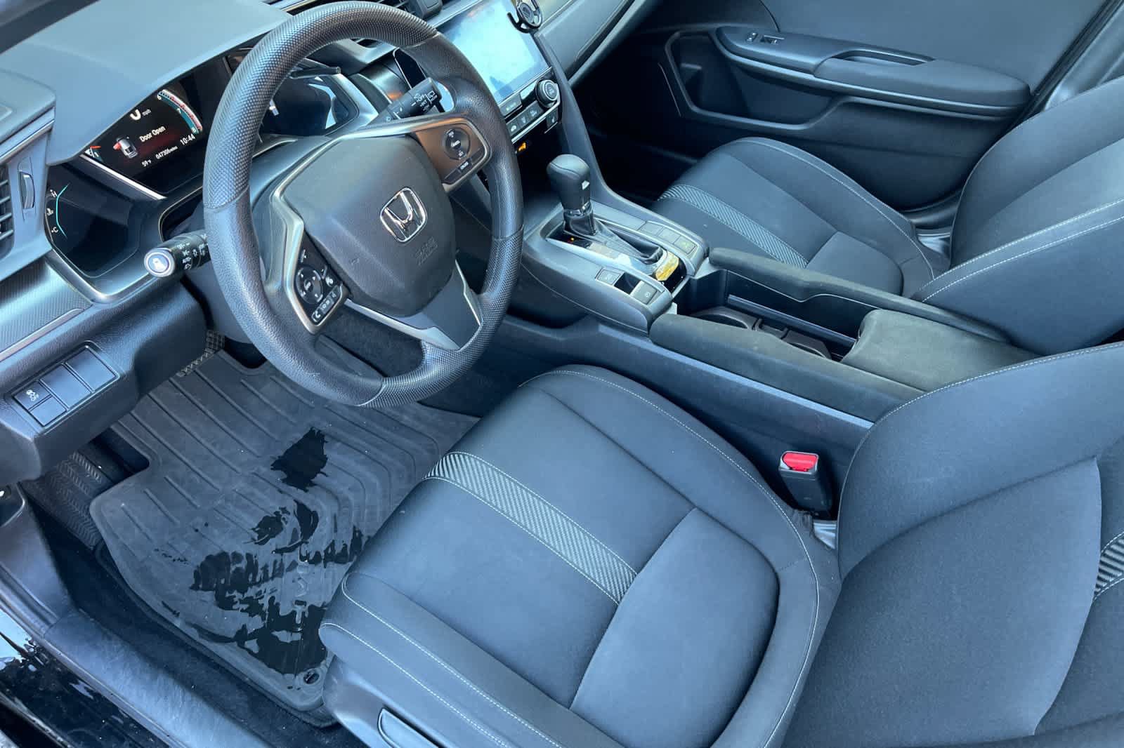 Used 2018 Honda Civic EX image 9