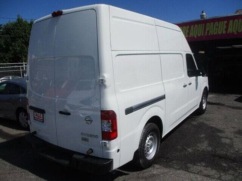 Used 2016 Nissan NV 2500 S image 6