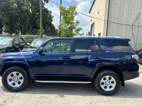 Used 2016 Toyota 4Runner SR5 RWD image 4
