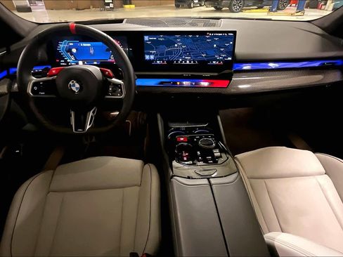 Used 2026 BMW M5 w/ Carbon Package image 14