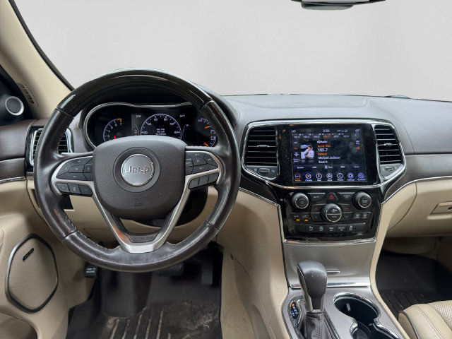 Used 2021 Jeep Grand Cherokee Overland AWD/4WD image 8