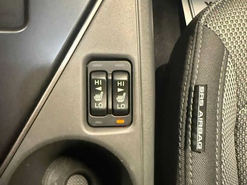 Certified 2024 Subaru Crosstrek 2.0i Premium AWD/4WD image 34