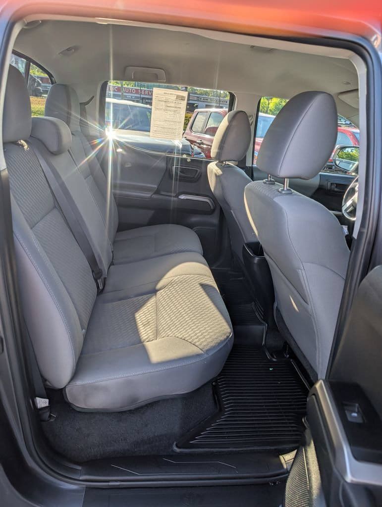 Certified 2023 Toyota Tacoma SR5 w/ SX Package AWD/4WD image 18