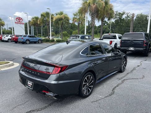 Used 2021 Hyundai Sonata Limited FWD image 10