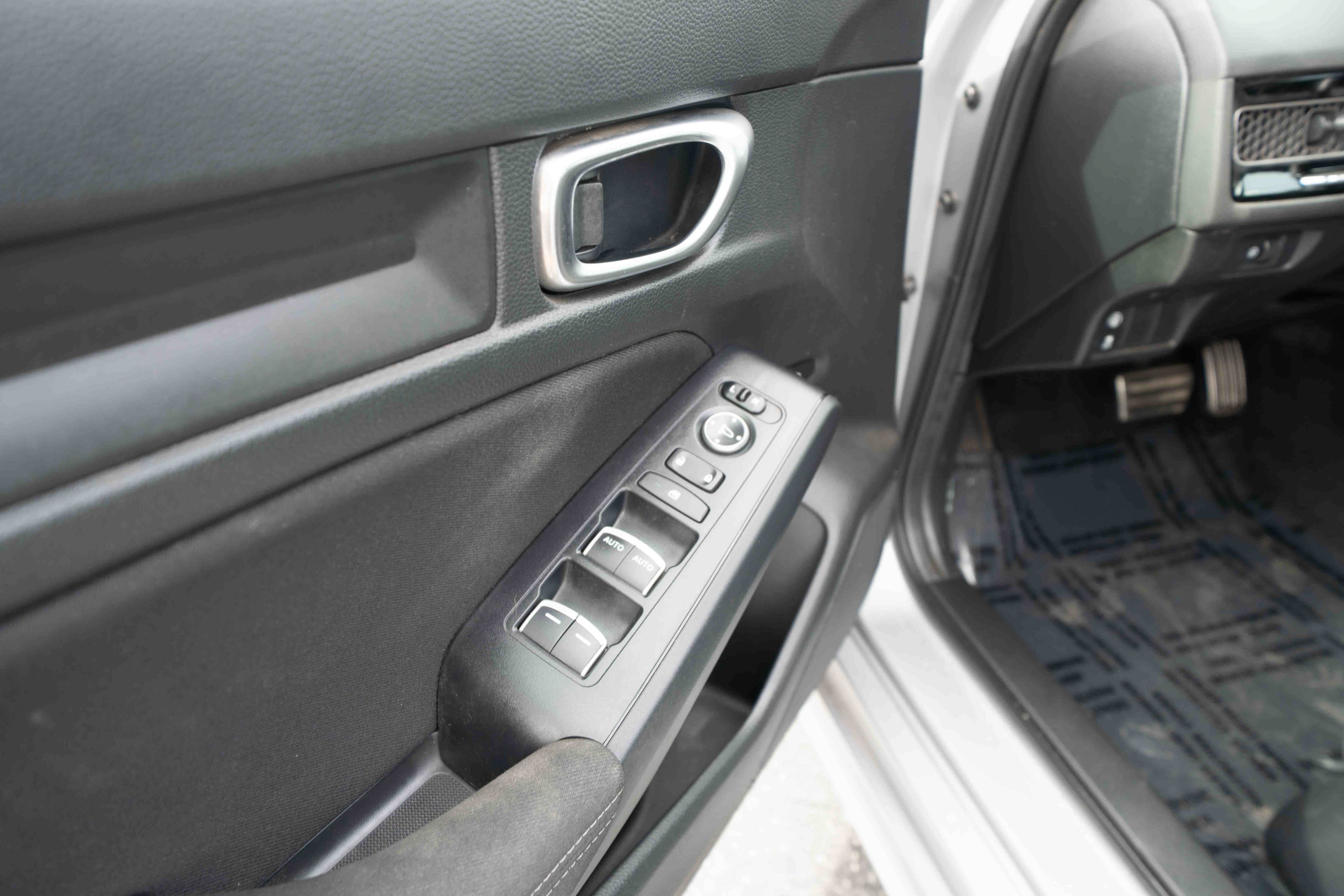 Certified 2024 Honda Civic Sport image 7