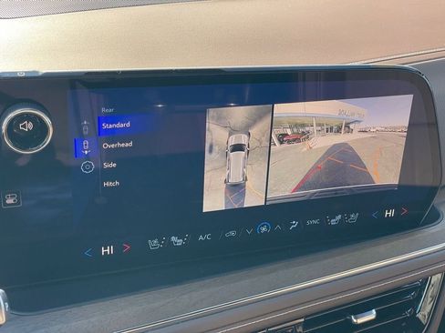 Used 2025 Chevrolet Tahoe High Country w/ LPO, Illumination Package image 16