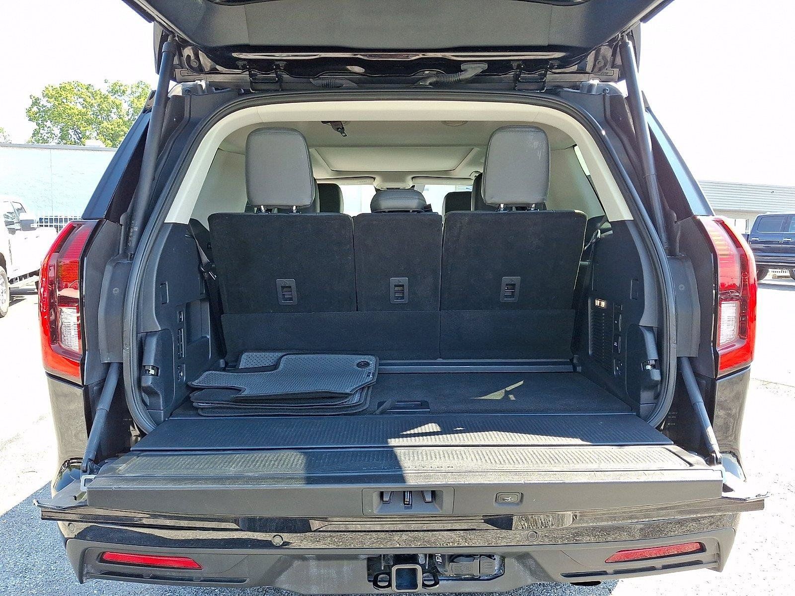 Certified 2025 Ford Expedition Active AWD/4WD image 35
