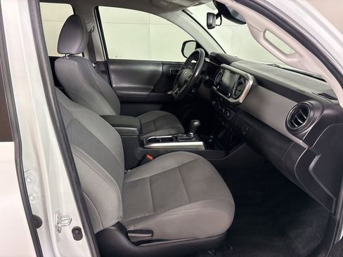 Used 2023 Toyota Tacoma SR5 image 17