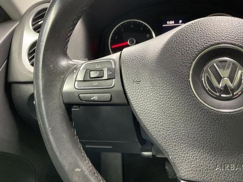Used 2017 Volkswagen Tiguan Wolfsburg Edition image 17