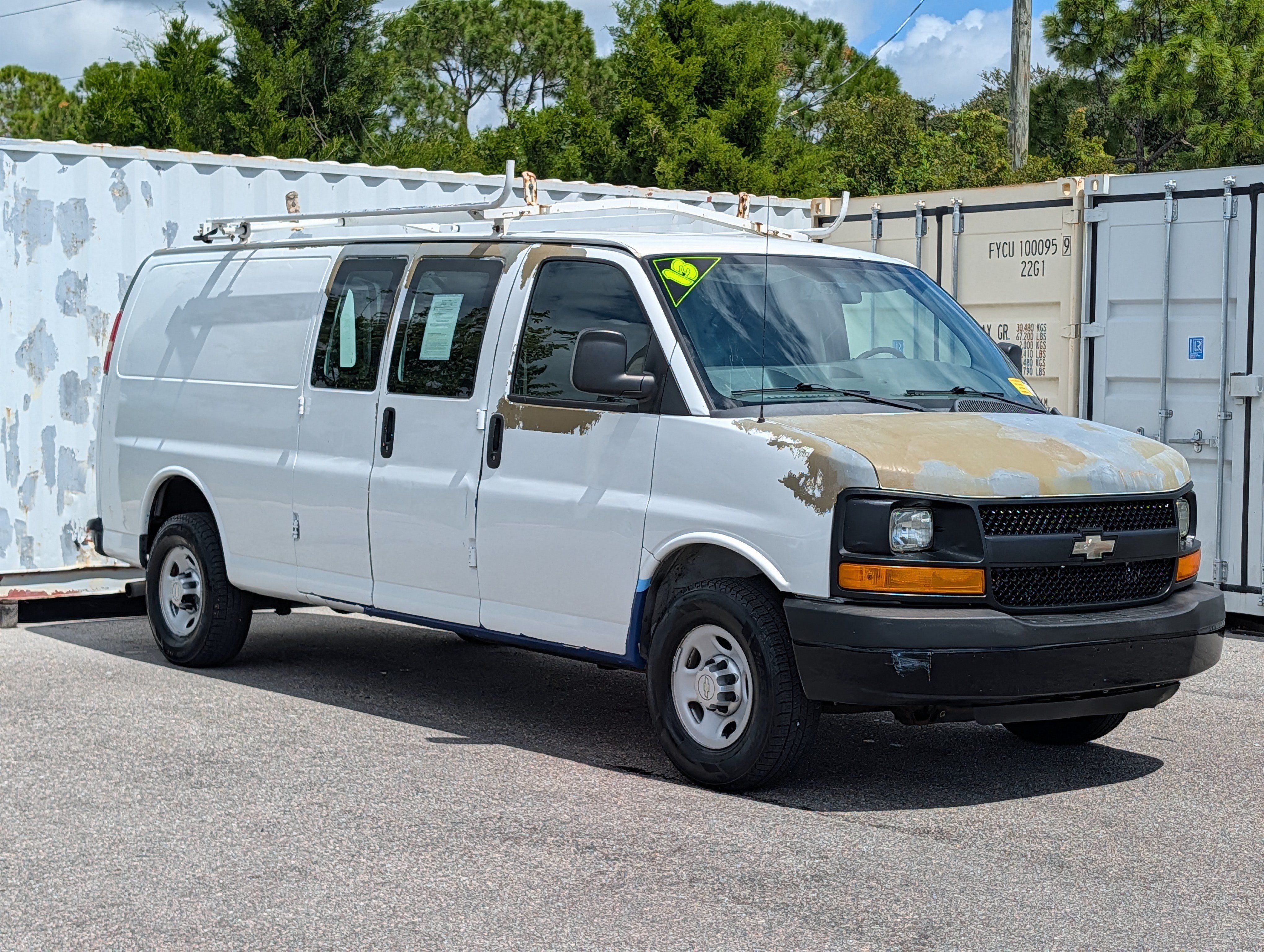 Used 2013 Chevrolet Express 3500 Extended RWD image 4