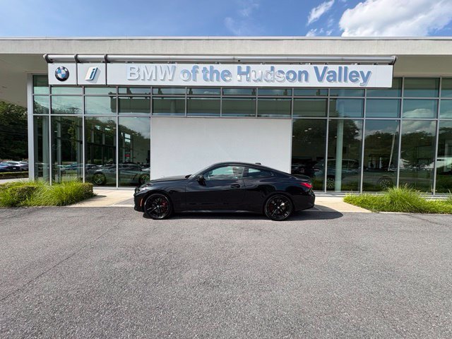 Certified 2024 BMW 440i xDrive Coupe w/ Premium Package AWD/4WD image 1