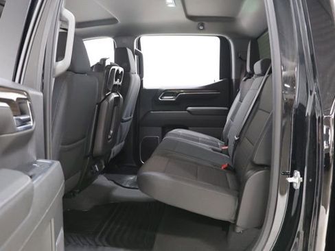 Used 2024 Chevrolet Silverado 1500 LT AWD/4WD image 32