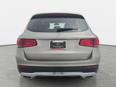 Used 2021 Mercedes-Benz GLC 300 4MATIC image 6