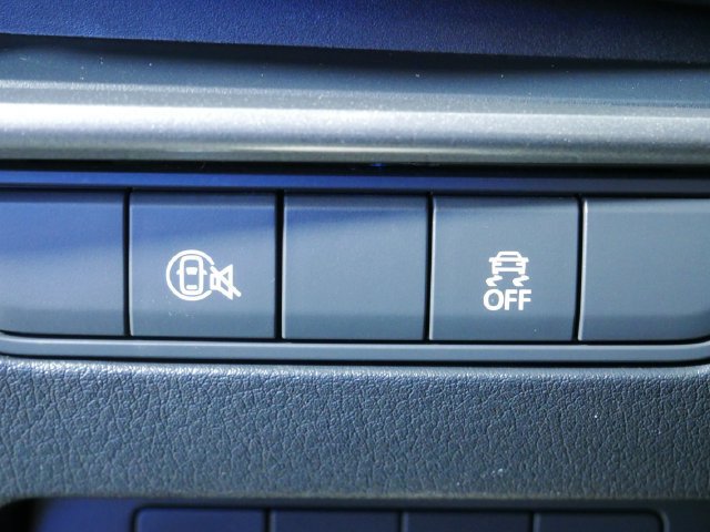 Used 2024 MAZDA MAZDA3 s FWD image 23