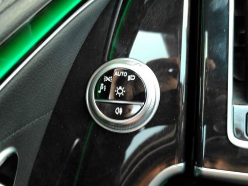 Used 2024 Mercedes-Benz S 580 4MATIC Sedan image 40